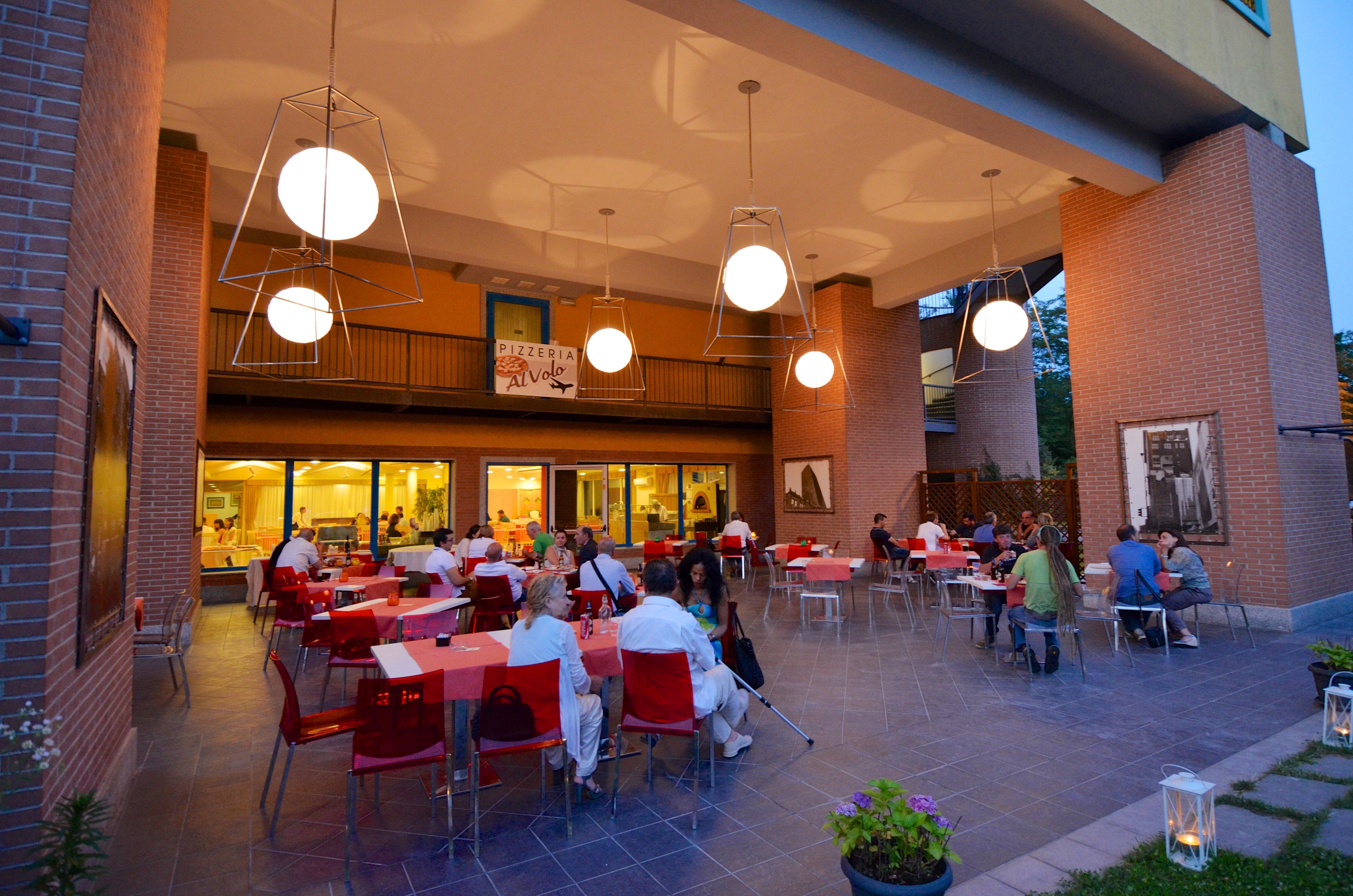 Hilton Garden Inn Milan Malpensa Somma Lombardo Dış mekan fotoğraf