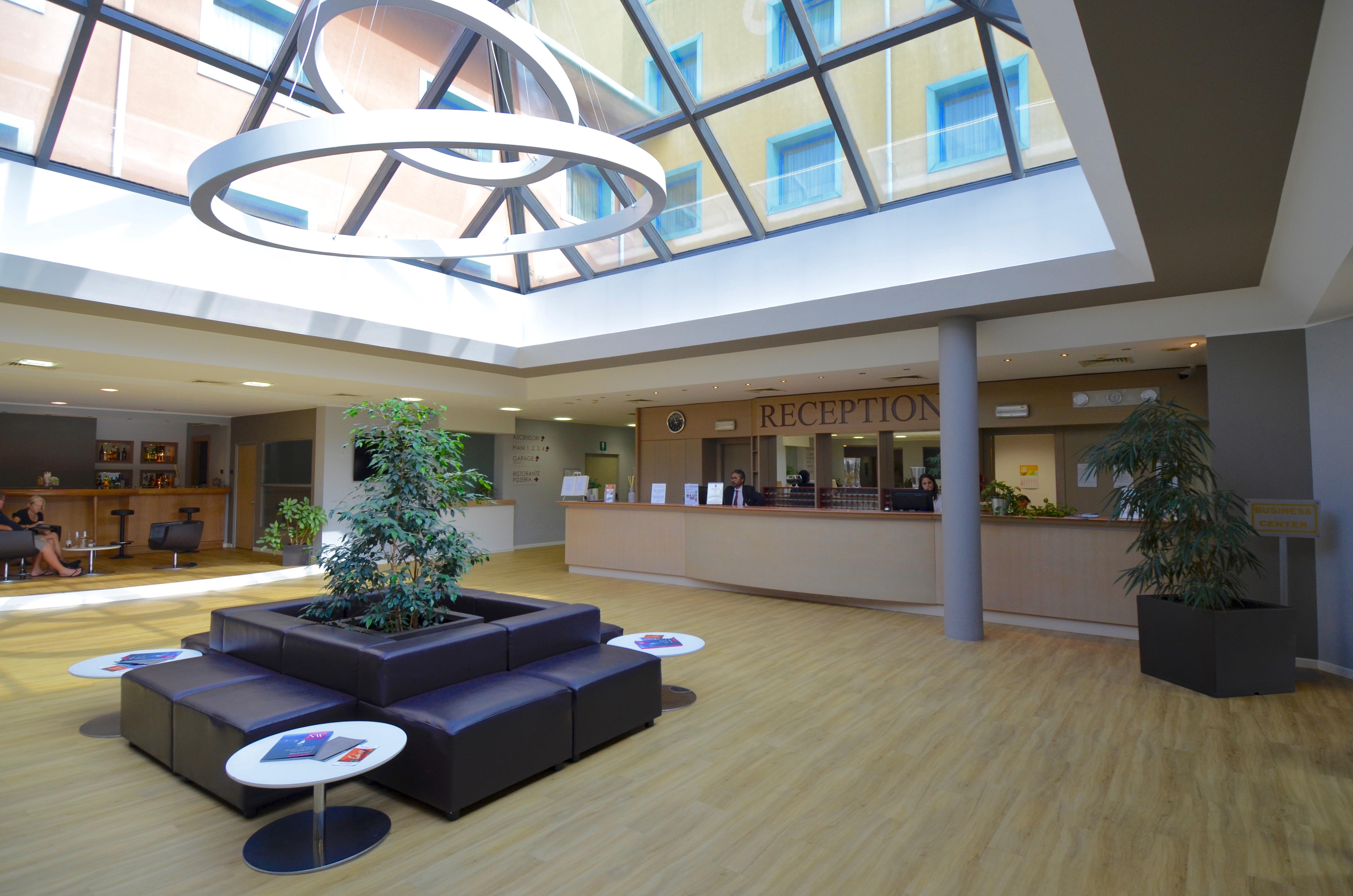 Hilton Garden Inn Milan Malpensa Somma Lombardo Dış mekan fotoğraf
