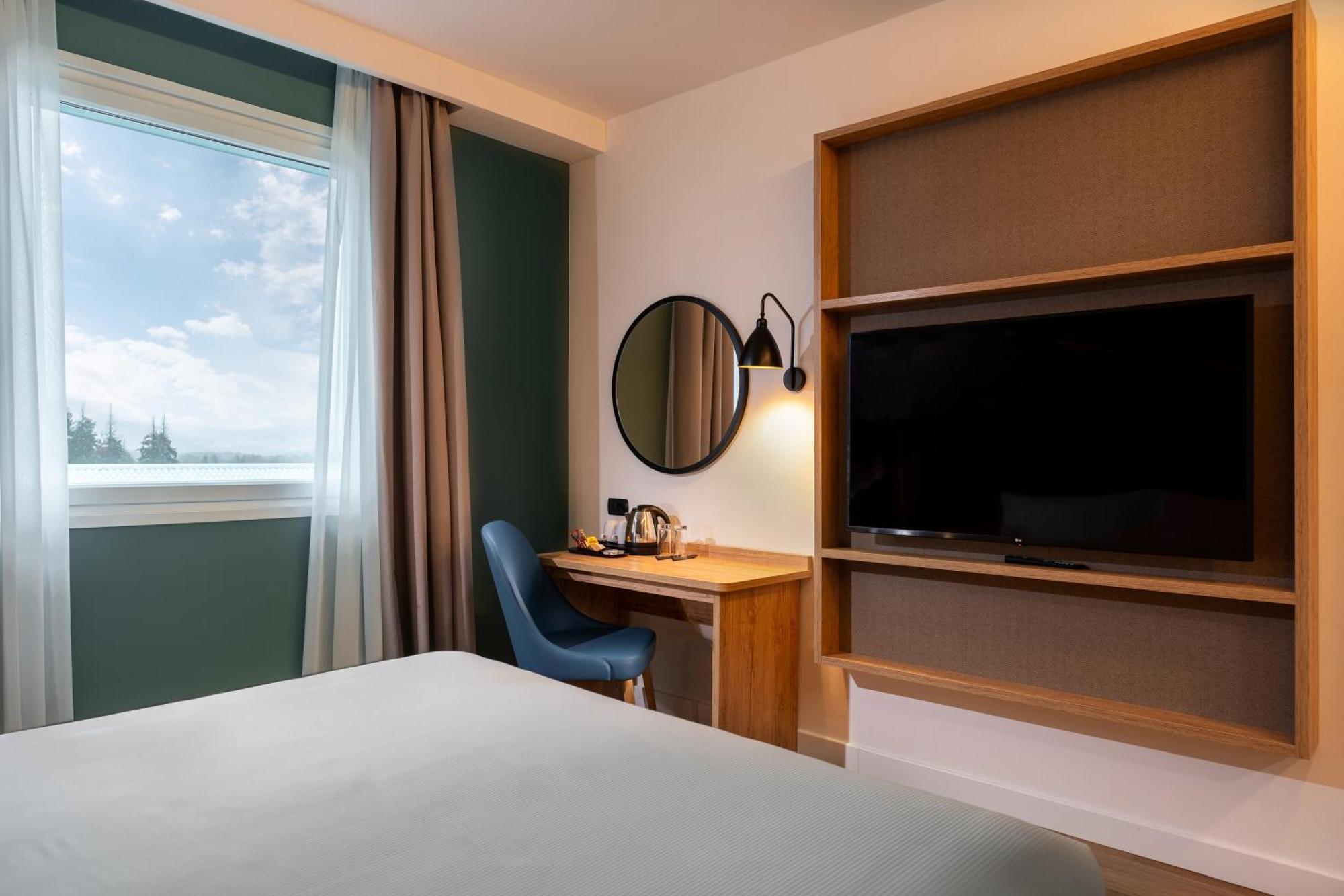 Hilton Garden Inn Milan Malpensa Somma Lombardo Dış mekan fotoğraf